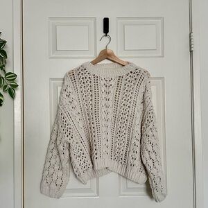 Forever 21 Chunky Knit Sweater Size Medium
